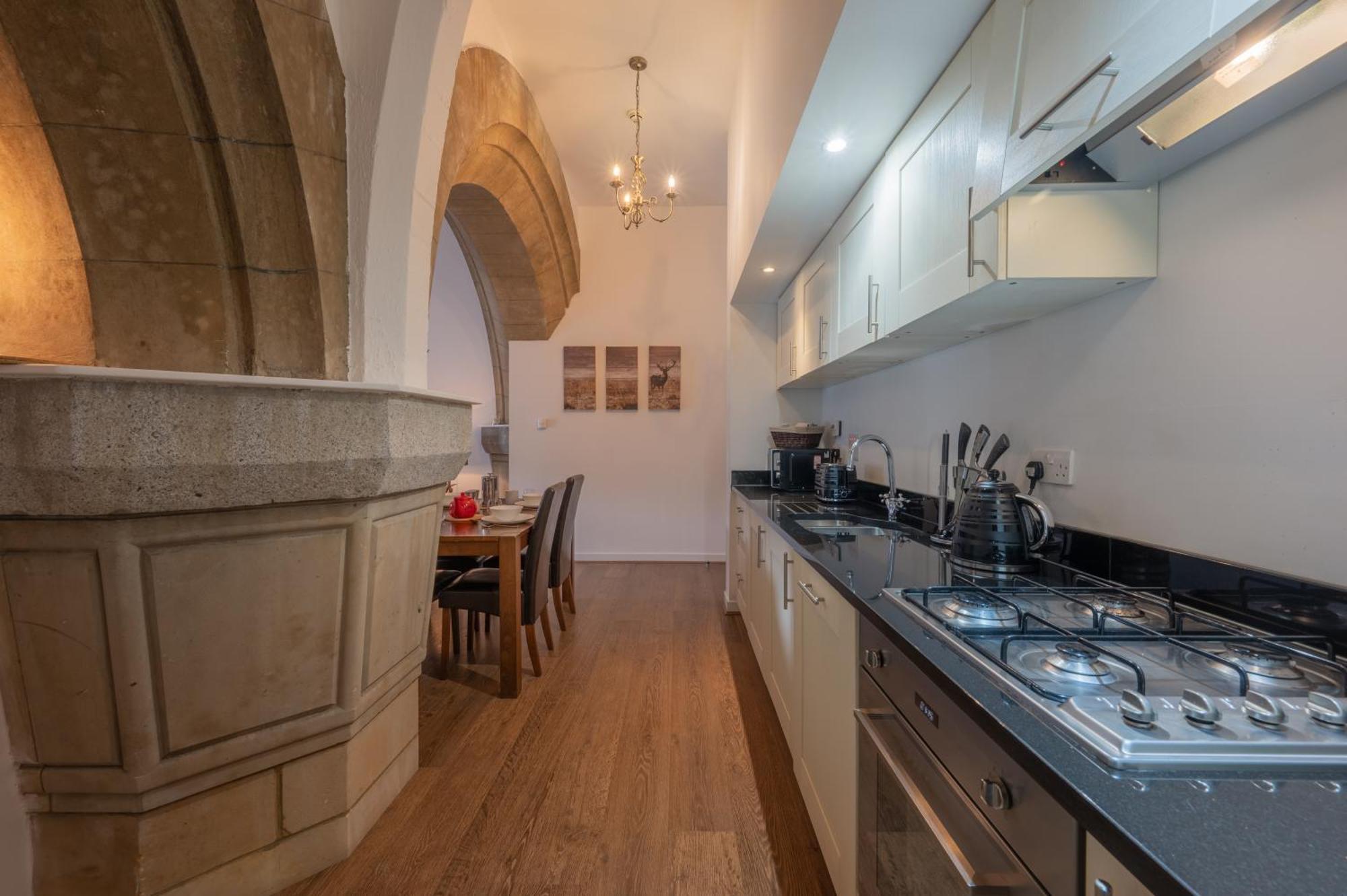Abbey Church Upper North Aisle Luxury Self Catering 2 Bedroom Apartments Fort Augustus Exterior foto